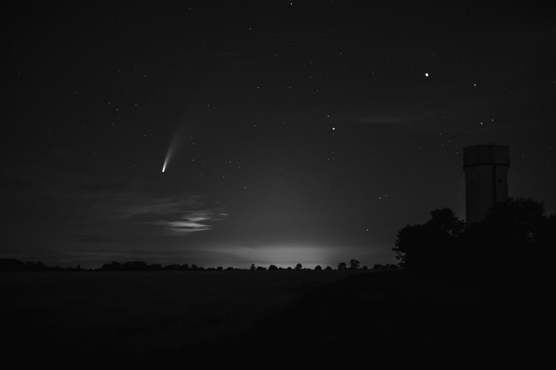 Comet Retreats